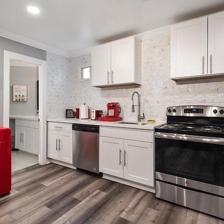 Urban Retreat 1Br With Free Park Apartment Houston Exterior photo